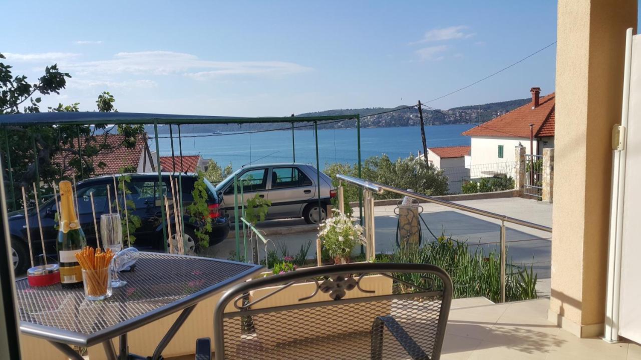 Apartments Anaivana Trogir Zimmer foto